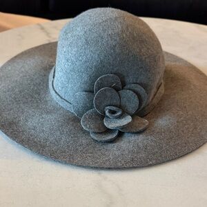 Elegant Gray Women's Hat with Floral Accent
